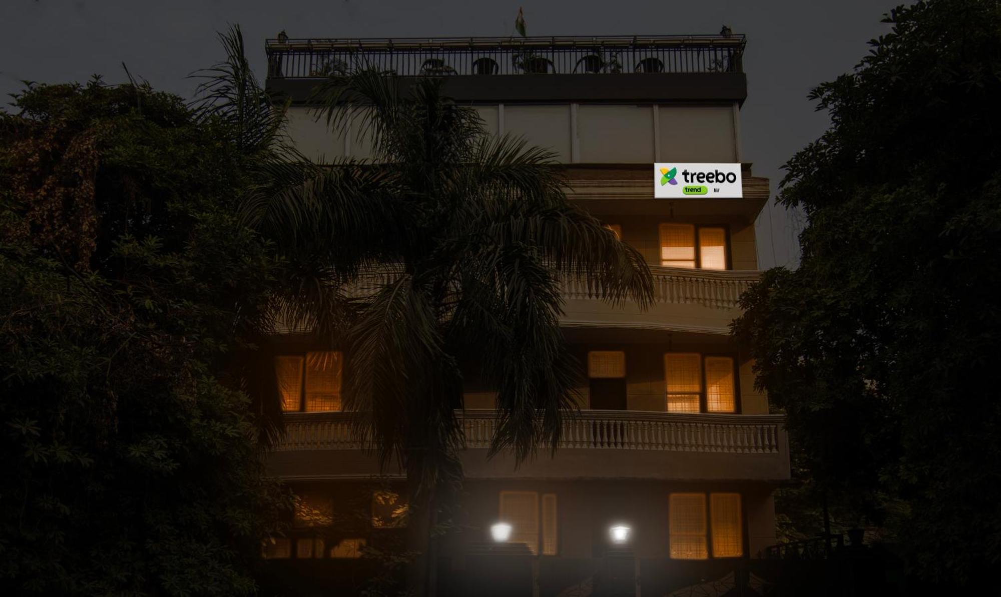 Super Townhouse Sushant Lok Phase 1 Formerly Hotel Neven Gurgaon Eksteriør bilde