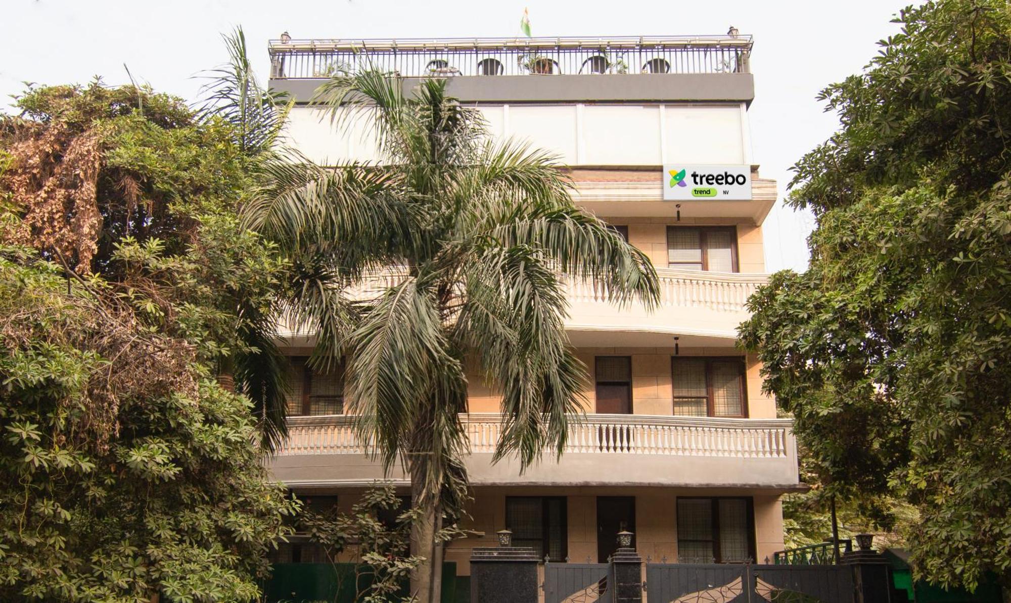 Super Townhouse Sushant Lok Phase 1 Formerly Hotel Neven Gurgaon Eksteriør bilde