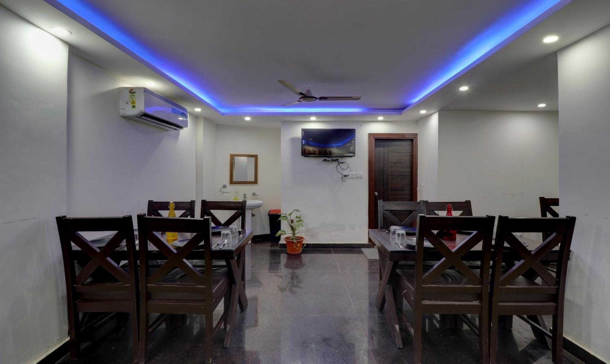 Super Townhouse Sushant Lok Phase 1 Formerly Hotel Neven Gurgaon Eksteriør bilde
